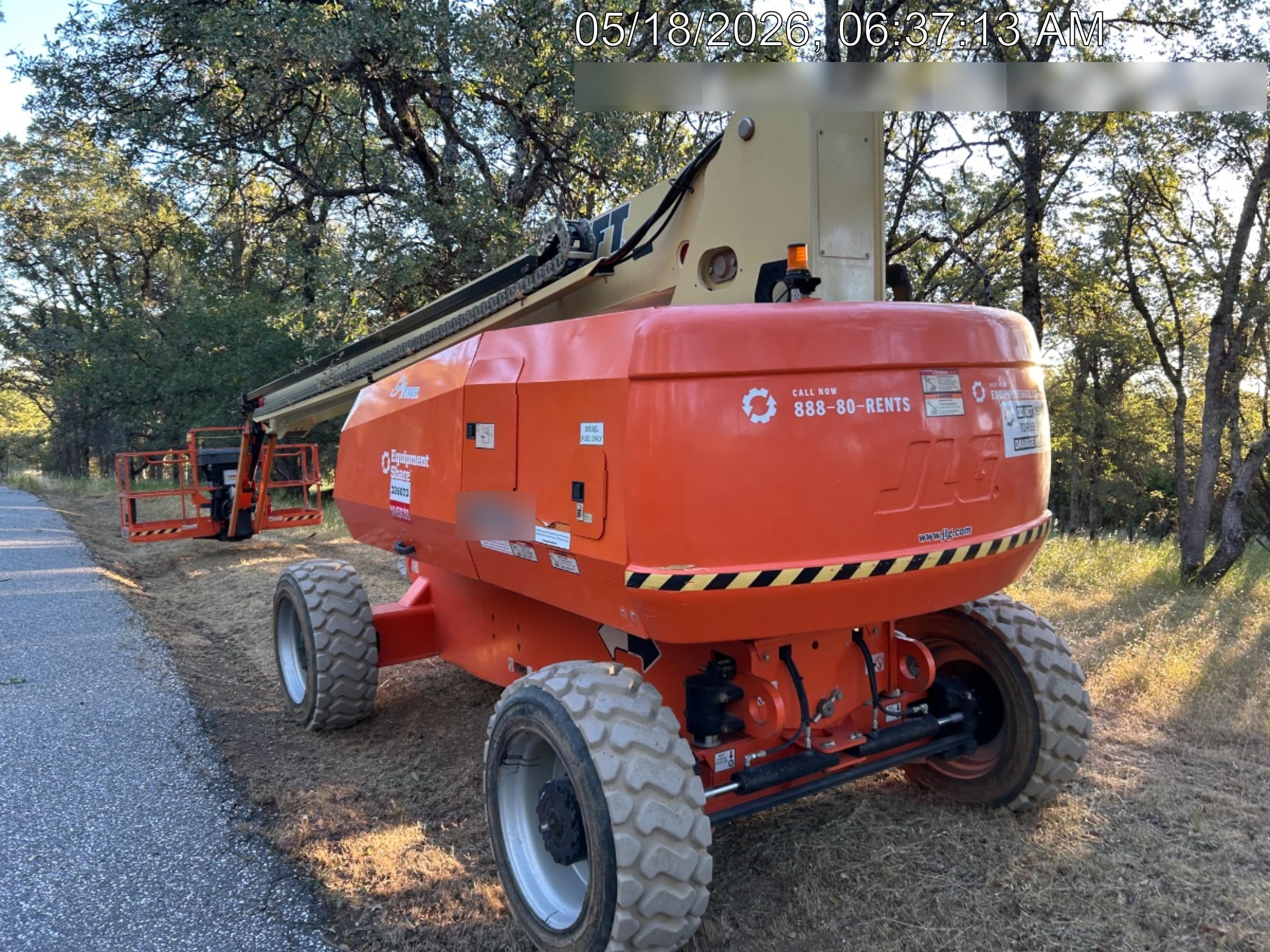 2023 JLG 860SJ
