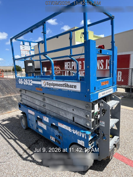 2023 GENIE GS-2632