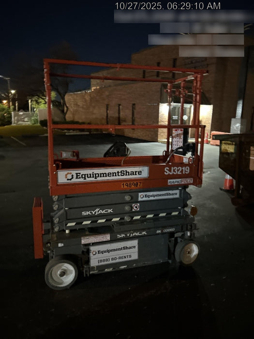 2021 SKYJACK SJ3219