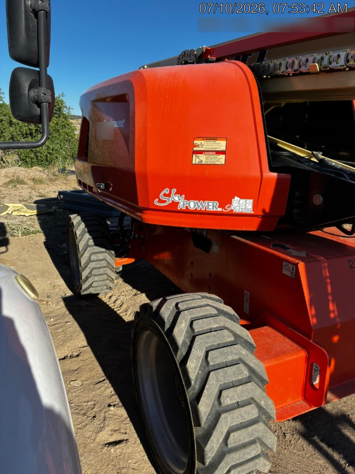 2022 JLG 660SJ