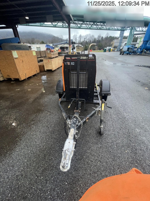 2021 Lincoln Electric Vantage 322 Vantage 322 Ready Pak 3 w/ Decals, ORANGE (includes trailer, cable rack, fender light kit) NO Telematics