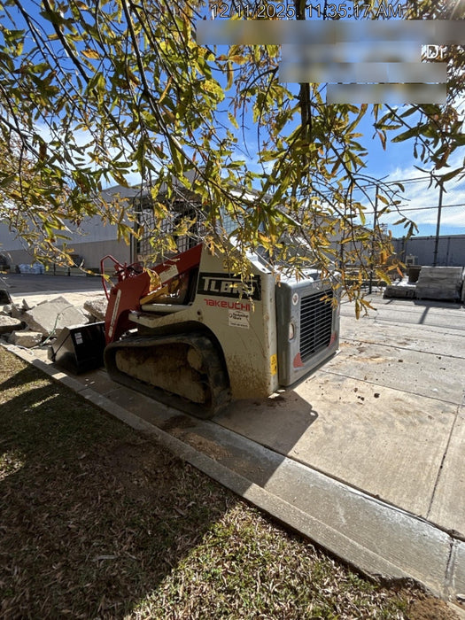2022 TAKEUCHI TL8R2-R