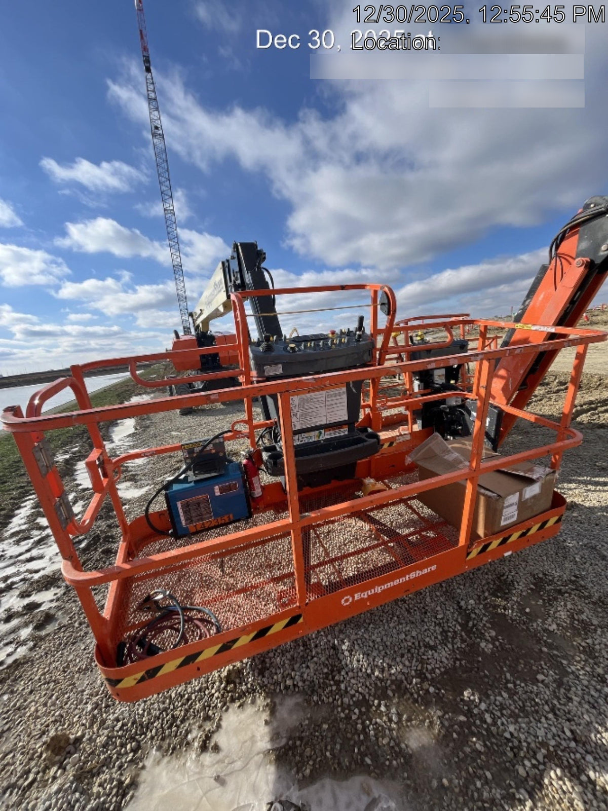 2024 JLG 860SJ