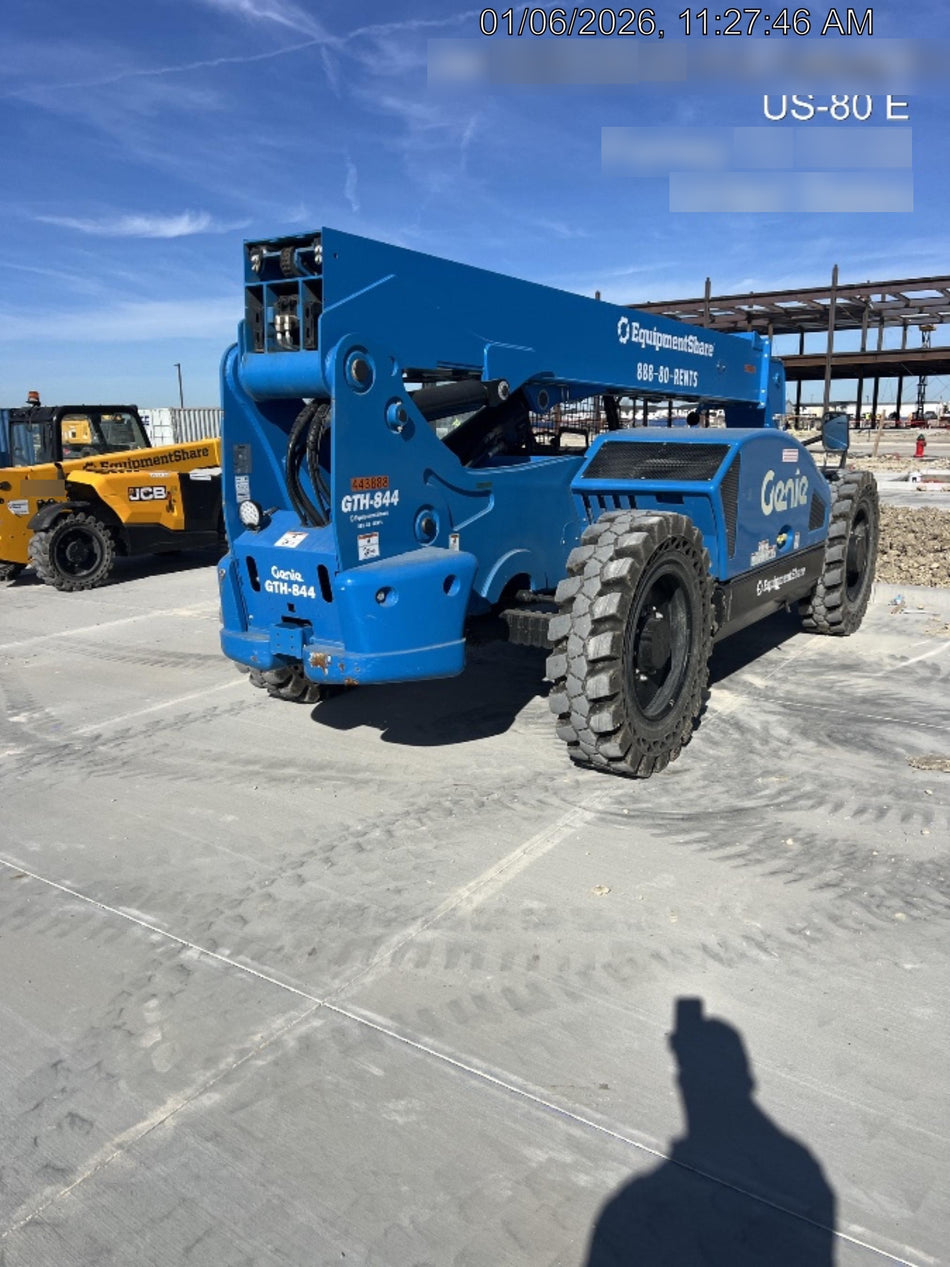 2024 GENIE GTH-844