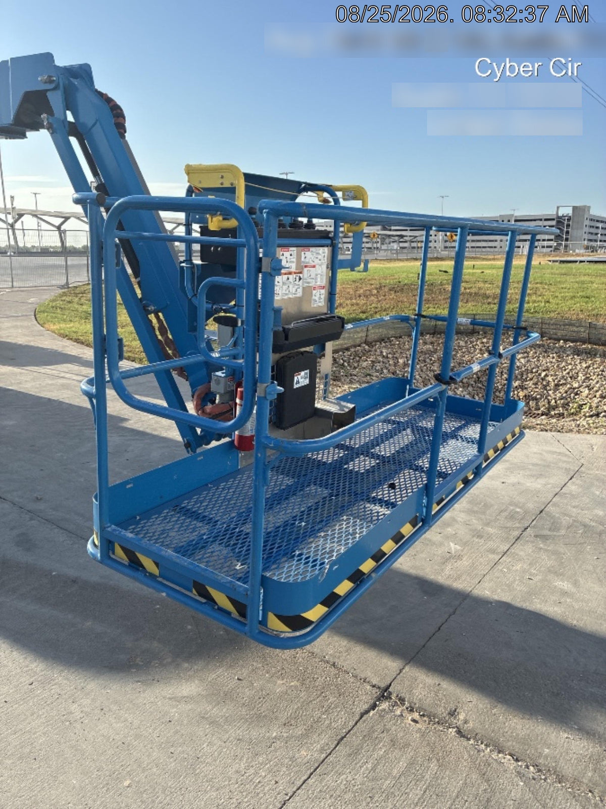 2025 GENIE Z-80/60