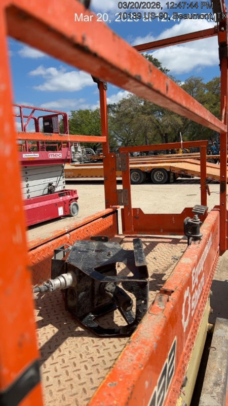 2022 JLG ES1932