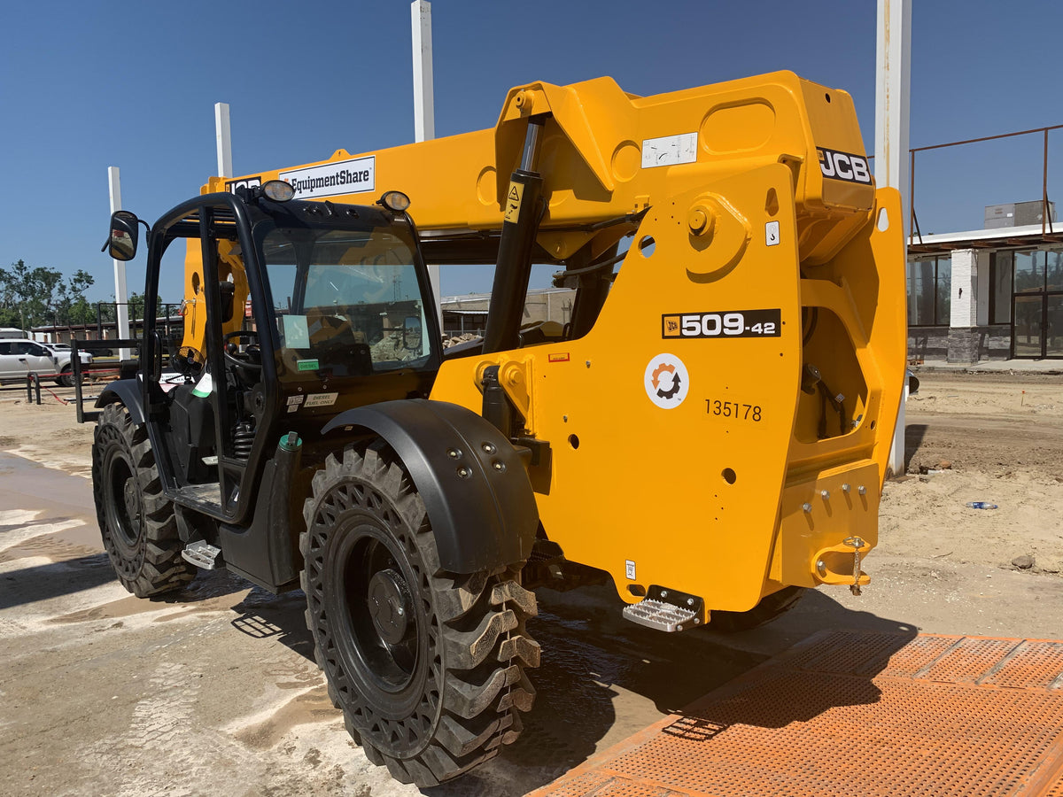 2021 JCB 509-42 74Hp Dsl, Canopy, Sld Tires, LED WL, Bcn, L Hook, EST