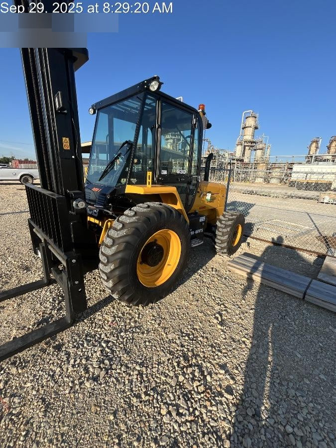 2025 JCB 930-4