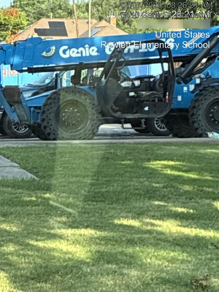2018 Genie GTH-1056 GTH-1056 w/Open ROPS, FF Tires, Beacon, 48" carriage/forks