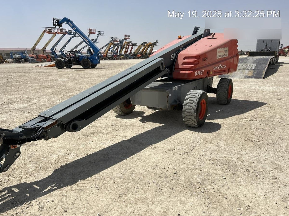 2017 SKYJACK SJ45T+