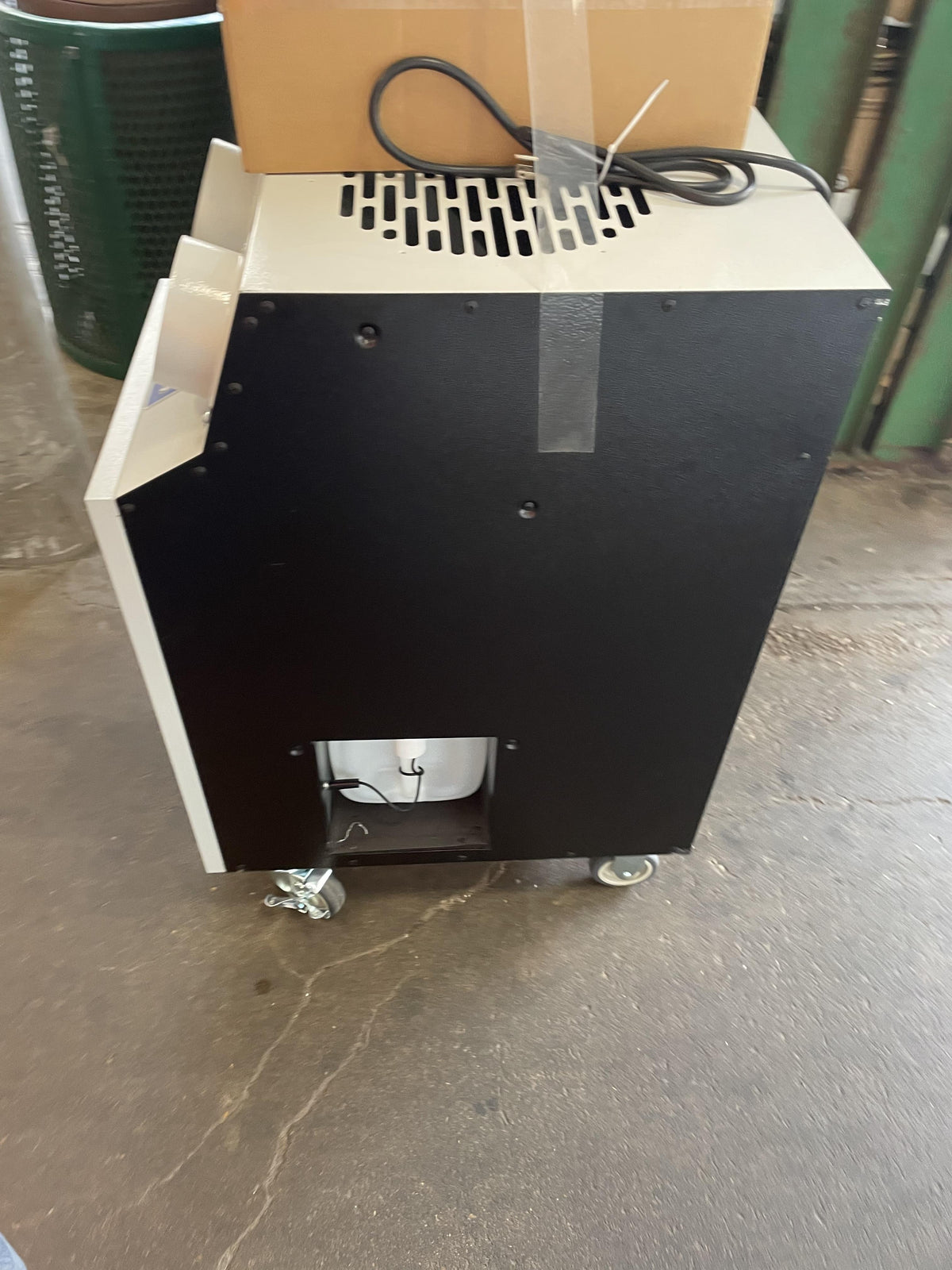 2023 KWIKOOL KPAC1411-2