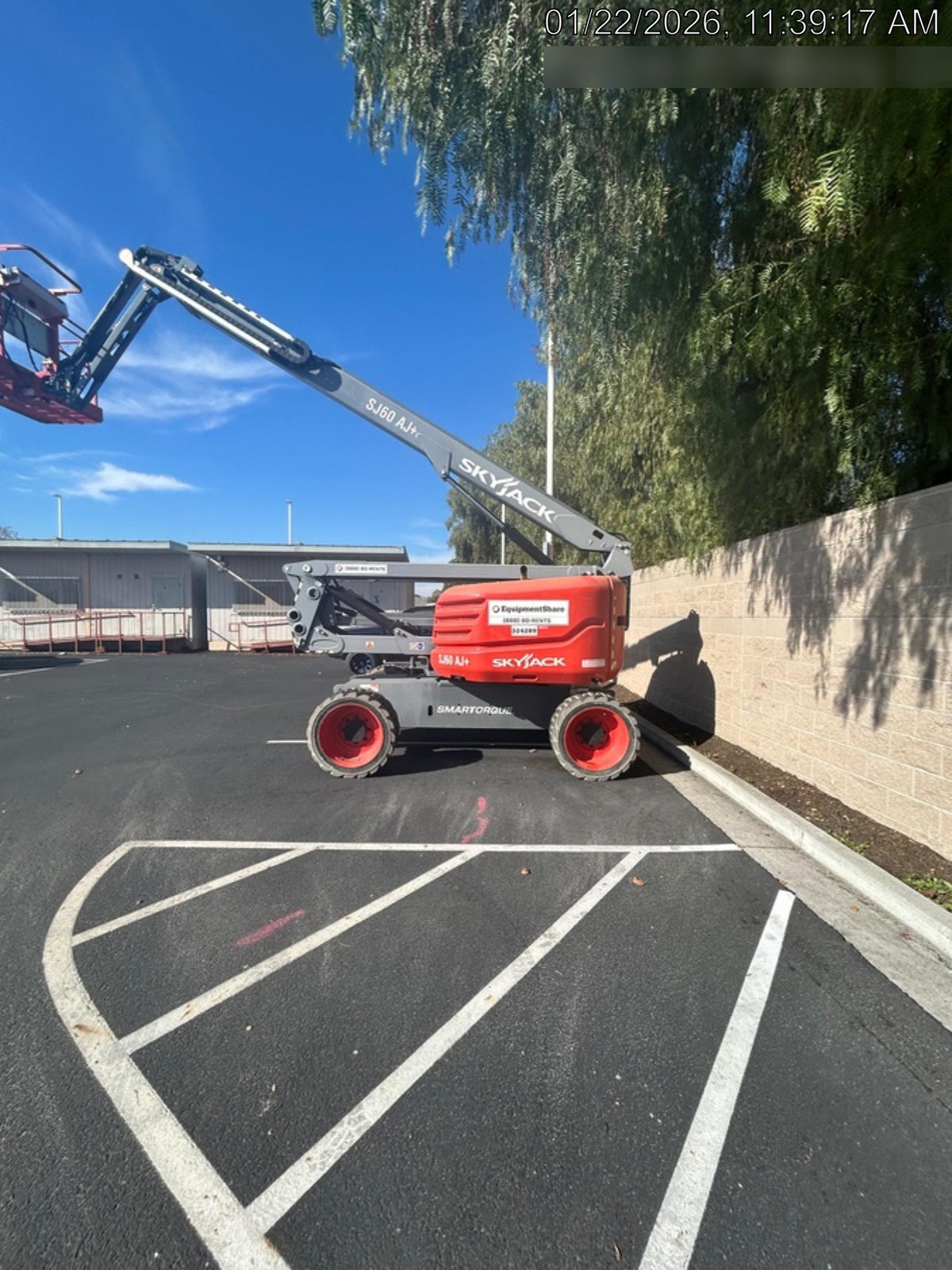 2023 SKYJACK SJ60 AJ+