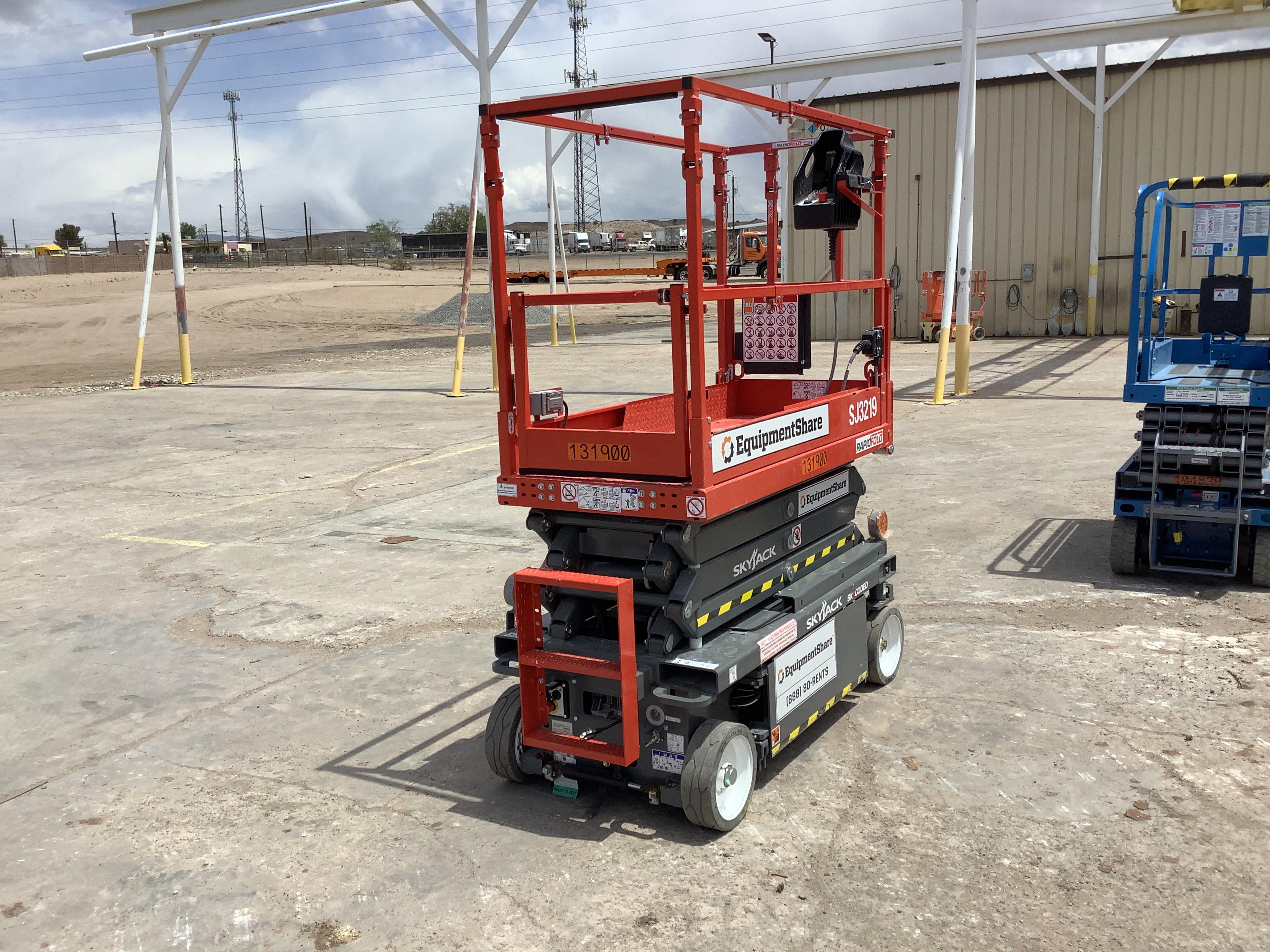 2021 SKYJACK SJ3219