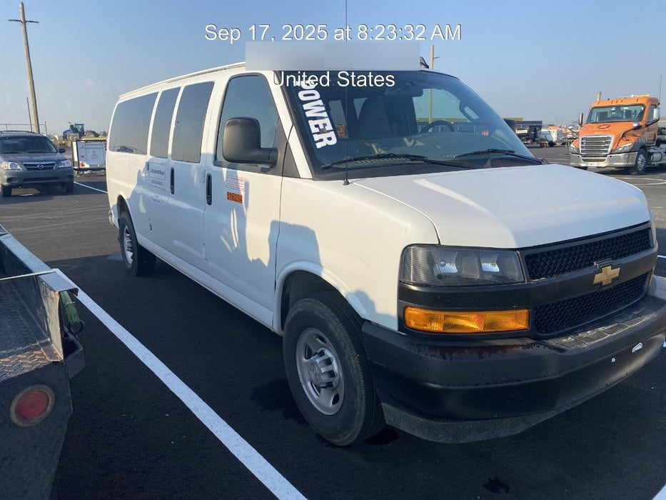 2025 CHEVROLET Express Van - Rental