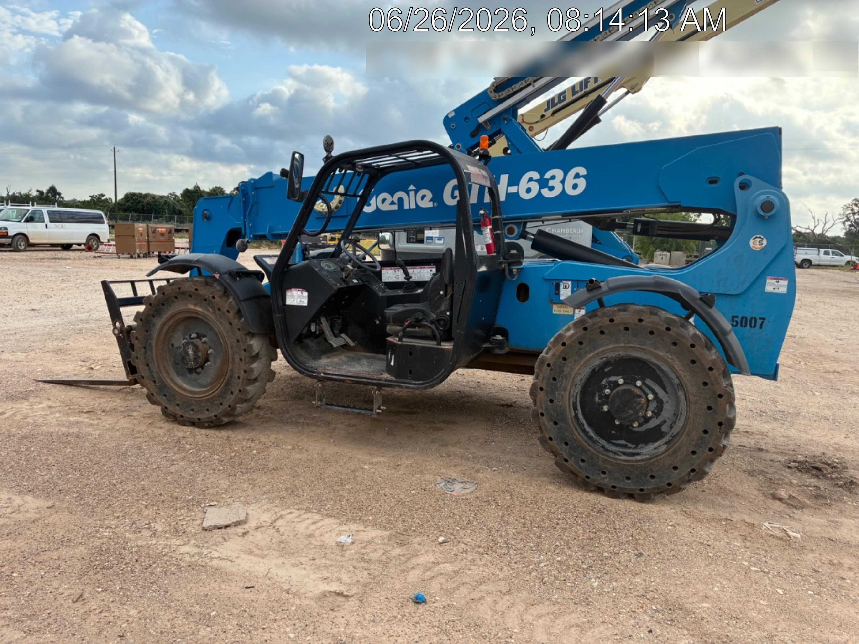 2017 Genie GTH-636 Genie GTH636, Solid RT Tires, T4F, worklights (LED, rear), Open ROPS