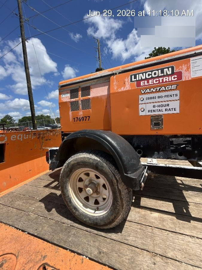2021 Lincoln Electric Vantage 322 Vantage 322 Ready Pak 3 w/ Decals, ORANGE (includes trailer, cable rack, fender light kit) NO Telematics
