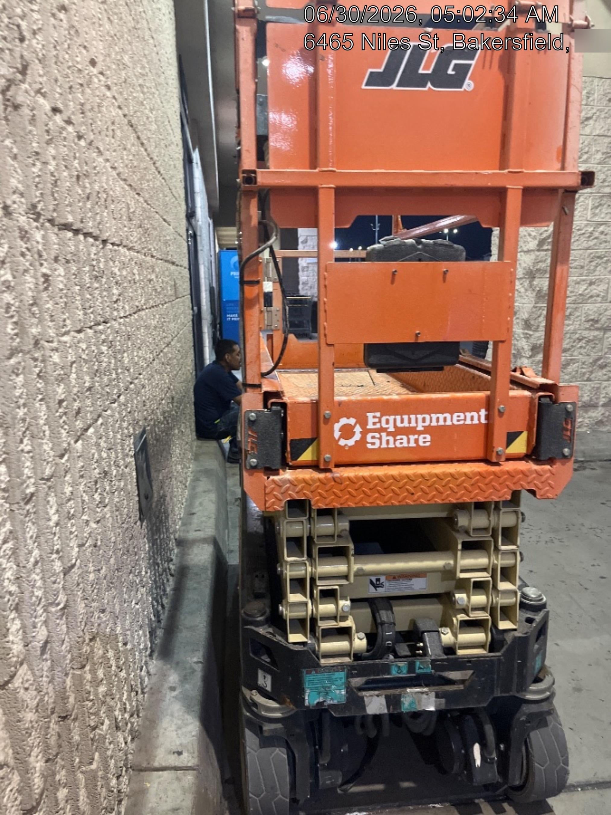 2022 JLG ES1932