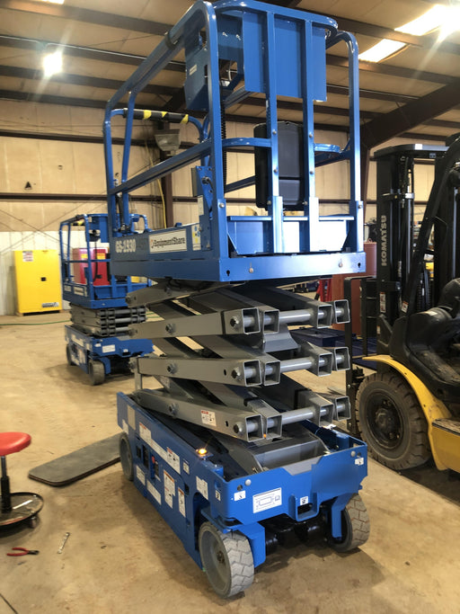 2019 Genie GS-1930 Fixed rails with chain Entry