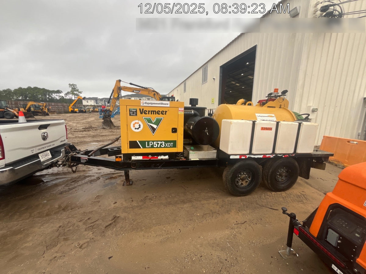 2021 VAC-TRON LP573XDT