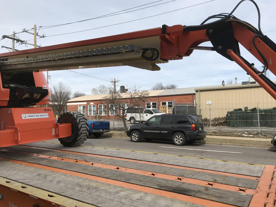 2018 JLG 660SJ