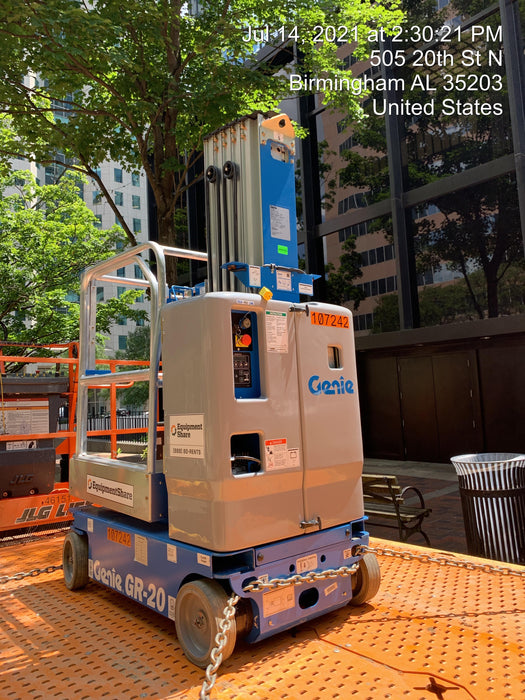 2020 GENIE GR-20