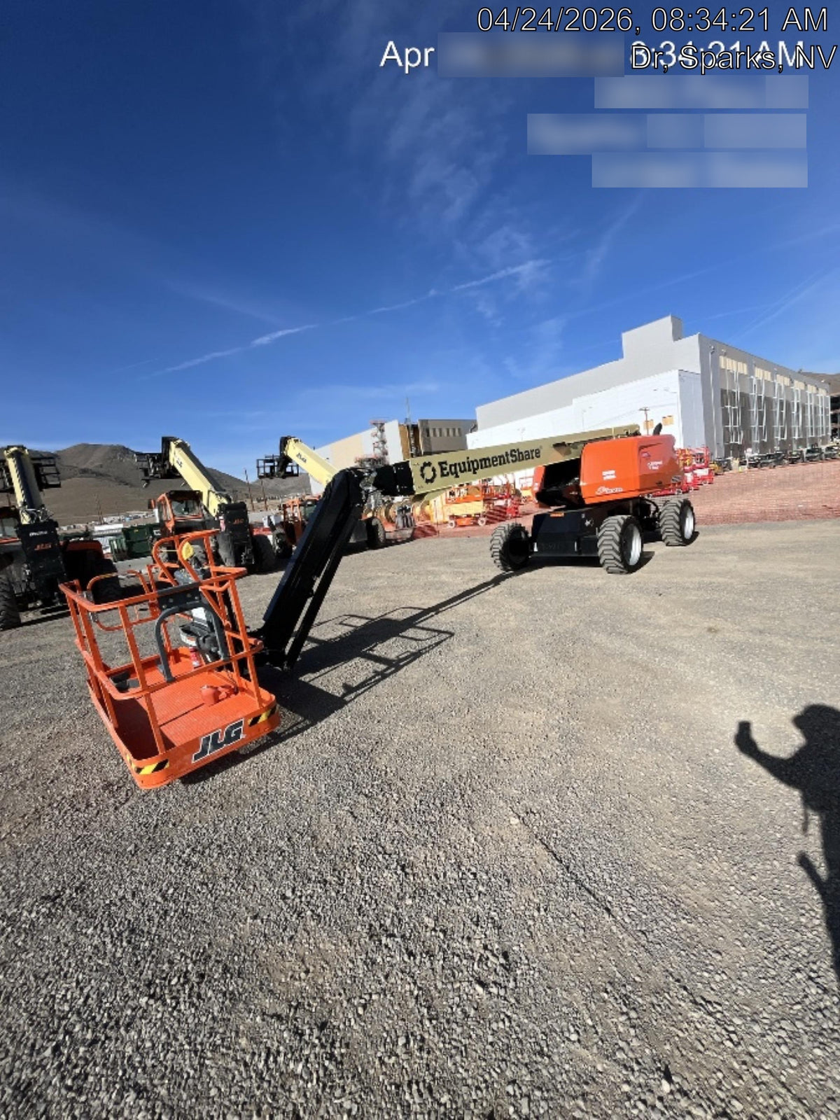 2025 JLG 660SJ