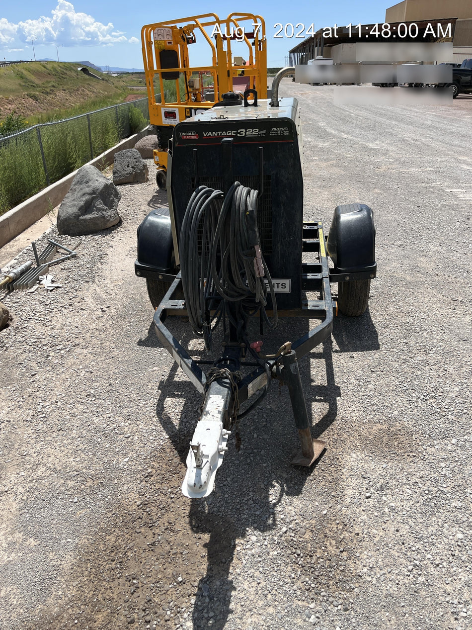 2022 Lincoln Electric LE400 Kubota V1505, Trlr, Cable Rack, Light Kit, ES Decals, T3