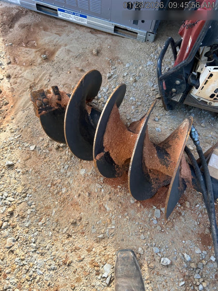 2023 AUGER TORQUE 3300-30