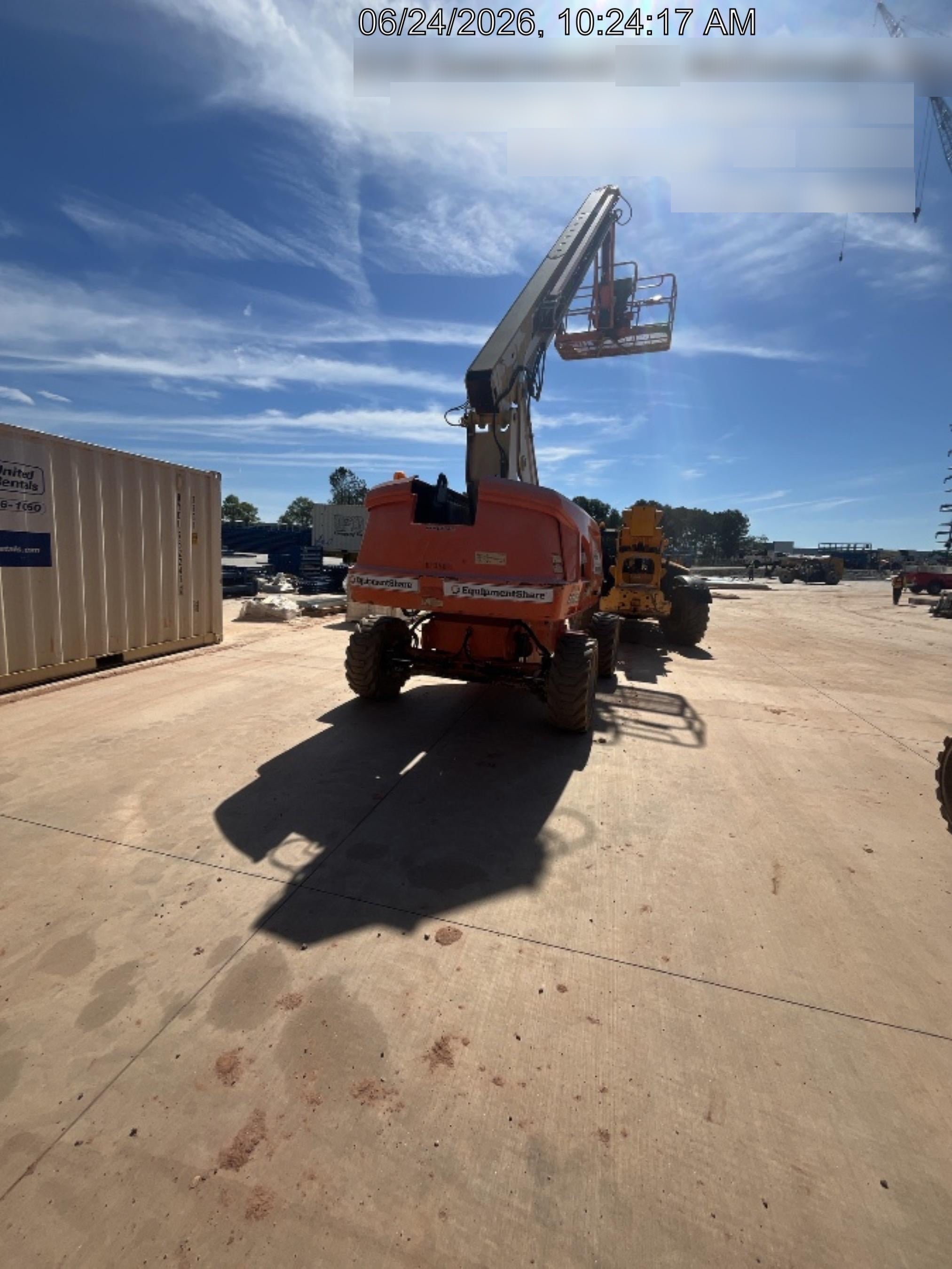 2019 JLG 660SJ