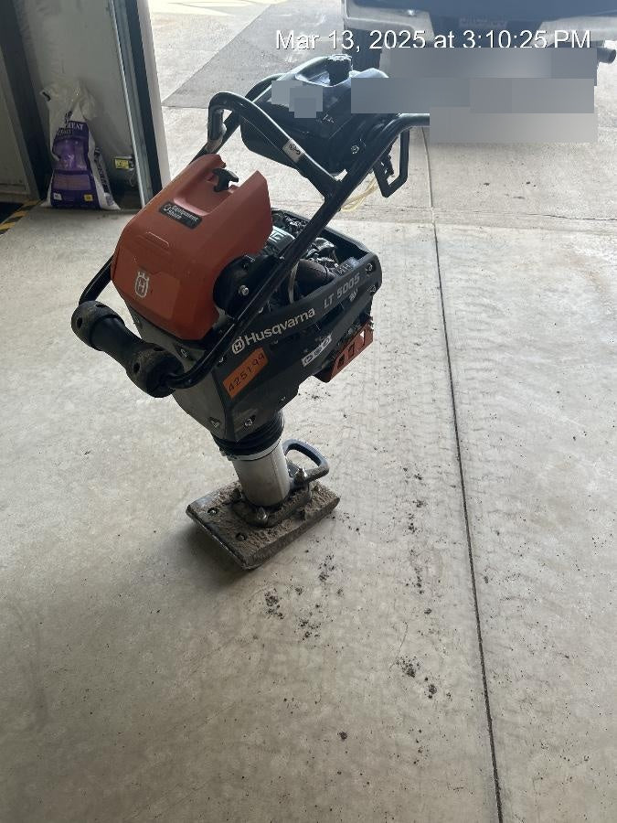 2024 HUSQVARNA LT5005