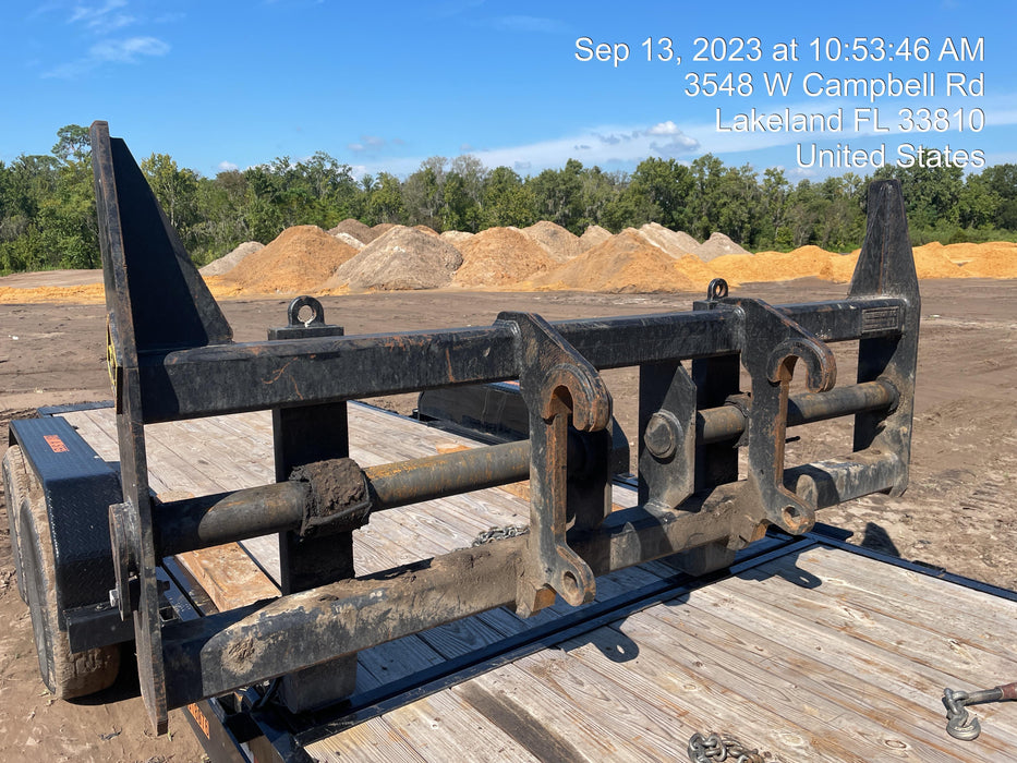 2022 PEMBERTON 72" Utility Forks