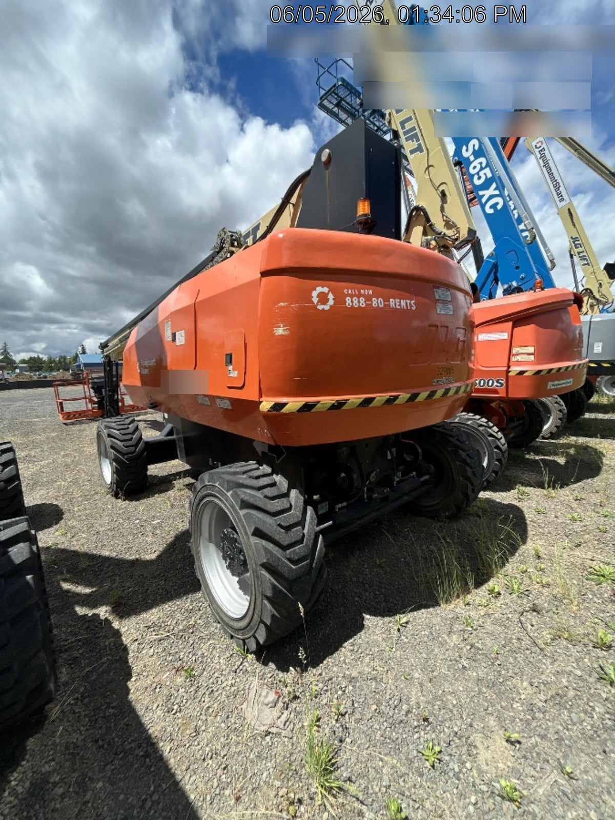 2023 JLG 860SJ
