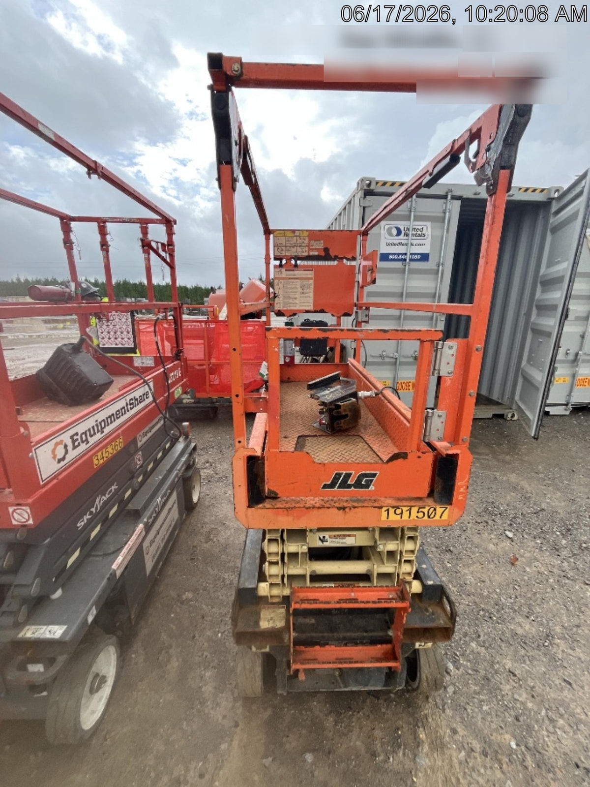 2021 JLG ES1932