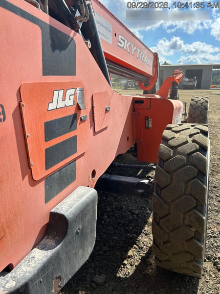2019 SKYTRAK 8042