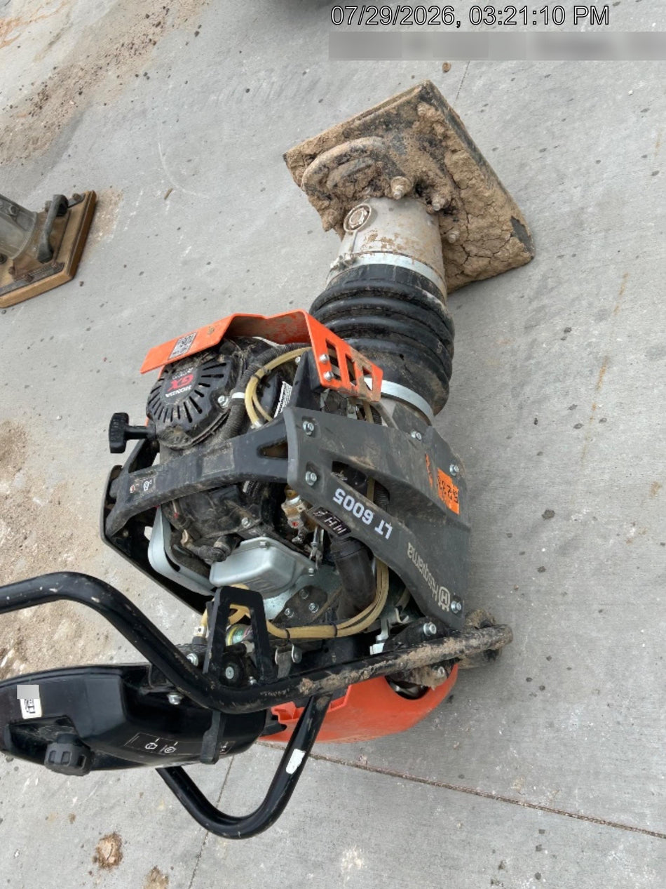 2025 HUSQVARNA LT6005
