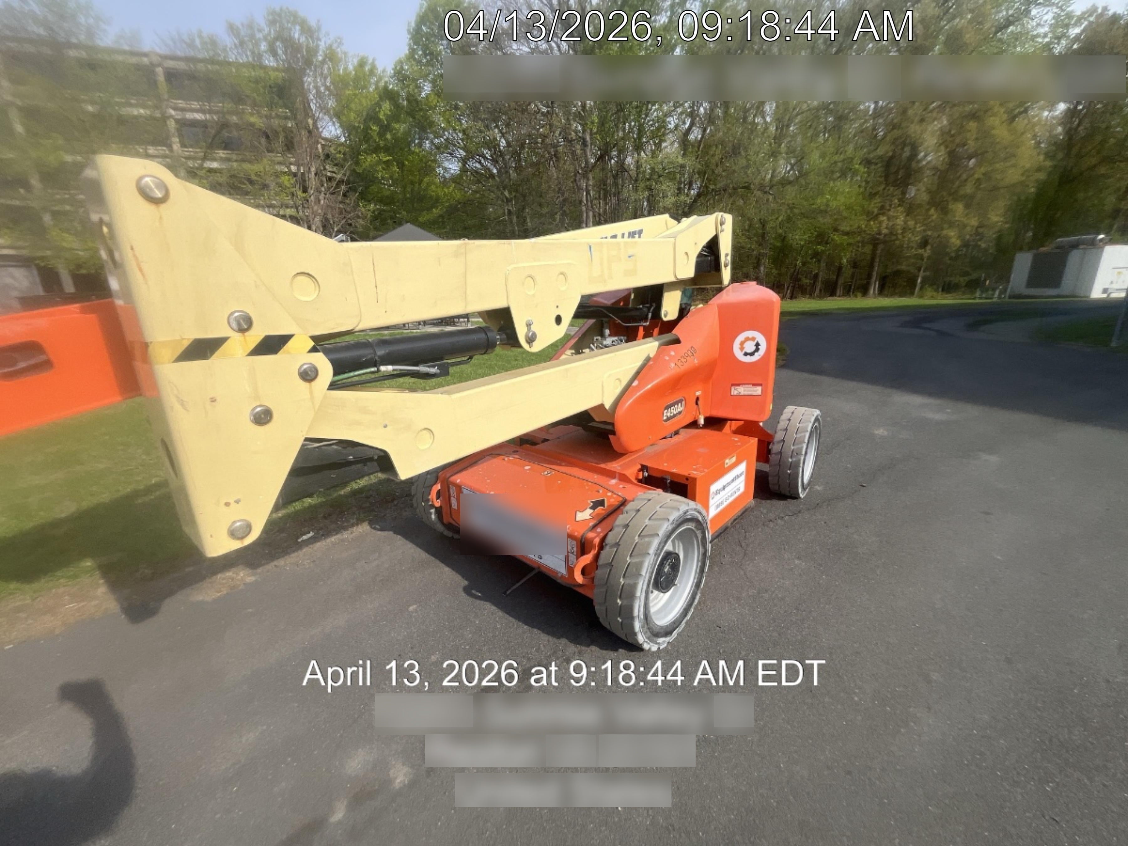 2021 JLG E450AJ