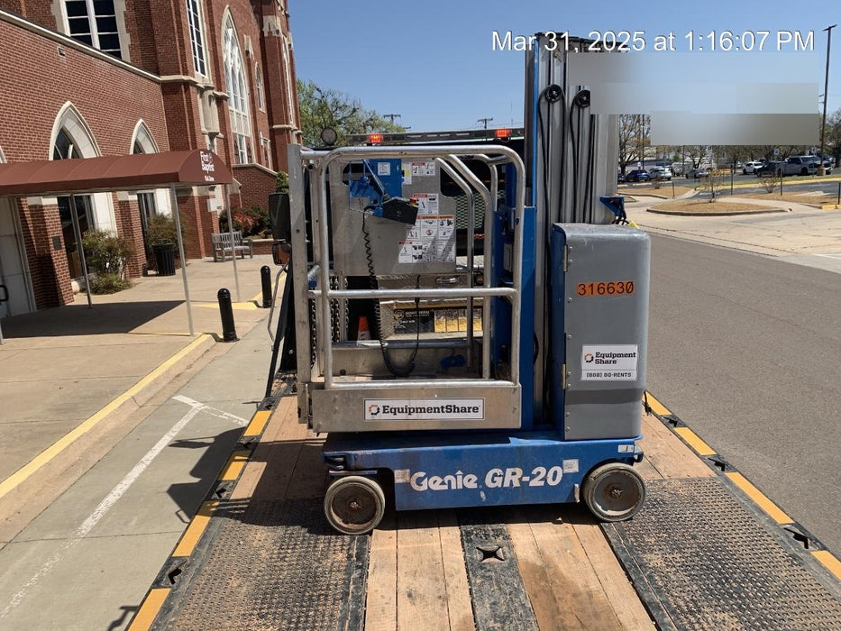 2023 GENIE GR-20