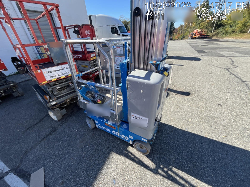 2021 GENIE GR-20