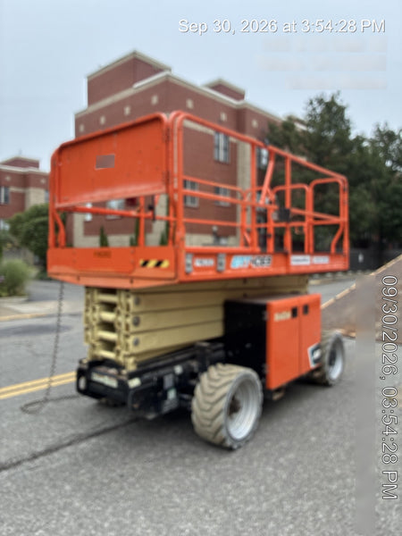 2021 JLG ERT4069
