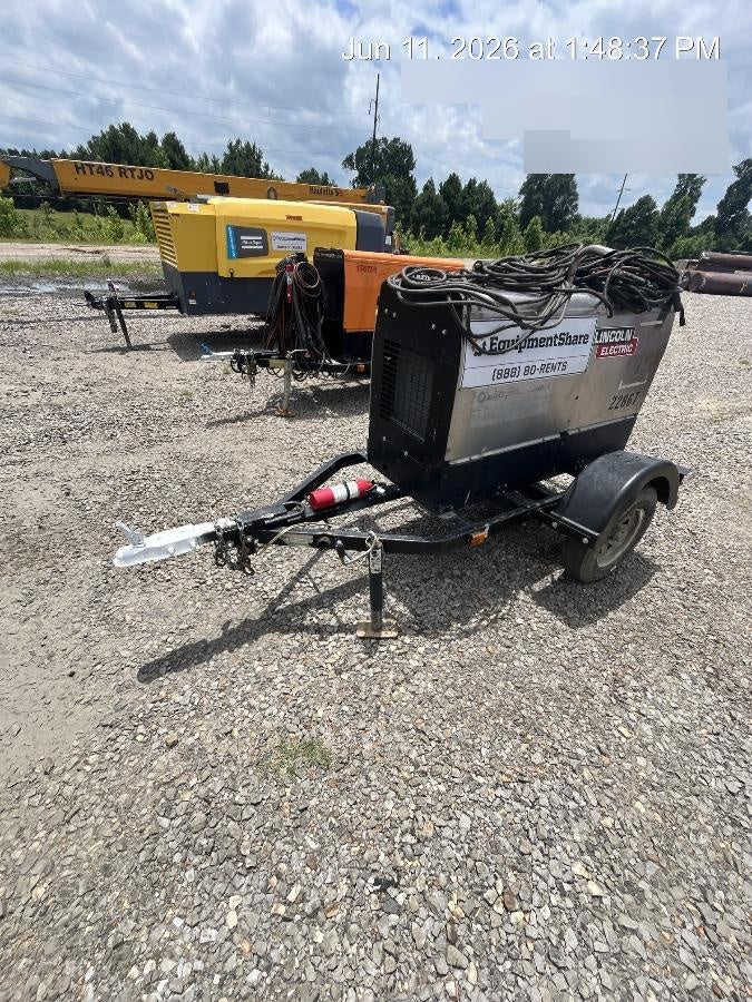 Lincoln Electric Vantage 322 Lincoln Vantage 322 Welder w/Trailer
