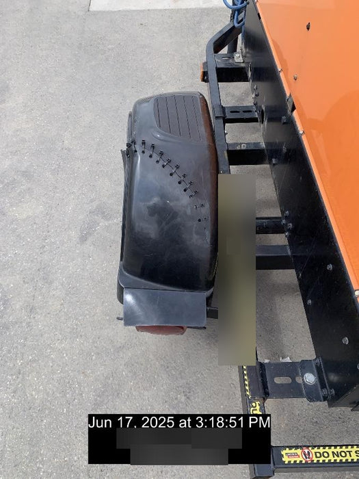 2021 Lincoln Electric Vantage 322 Vantage 322 Ready Pak 3 w/ Decals, ORANGE (includes trailer, cable rack, fender light kit) NO Telematics