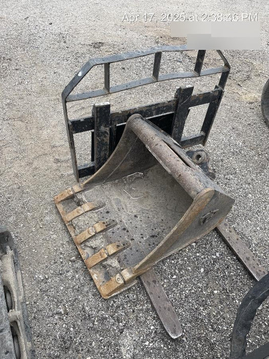 2022 PALADIN 48" Pallet Forks - Paladin