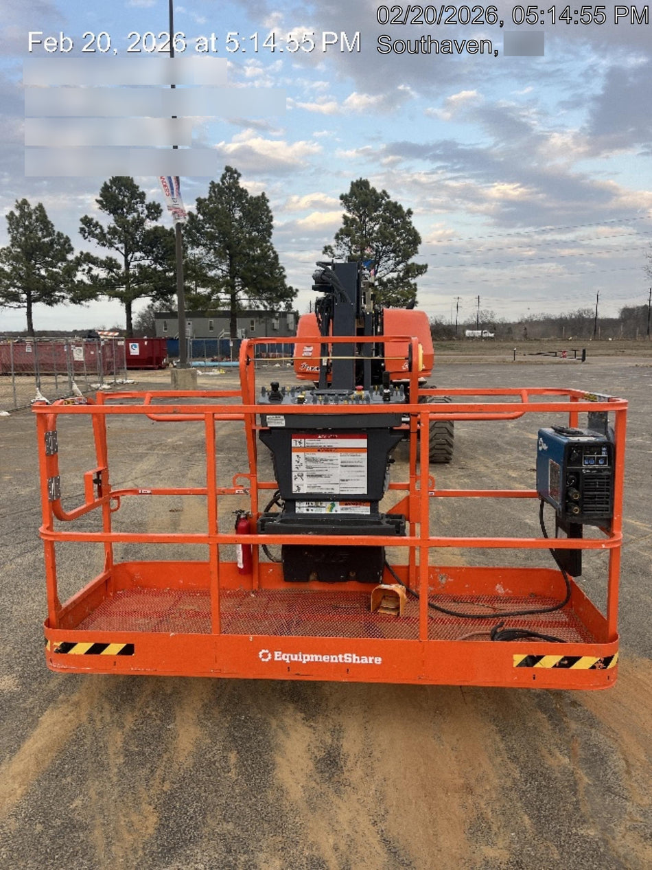 2024 JLG 660SJ