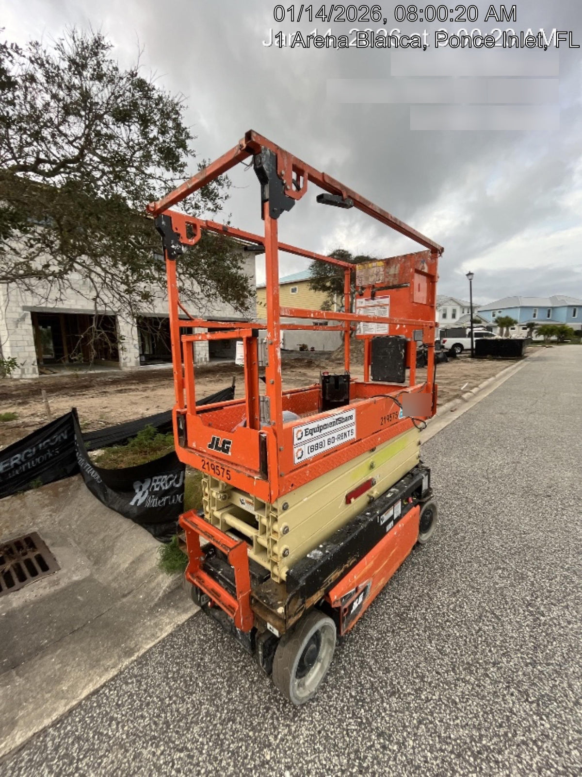 2022 JLG ES1932