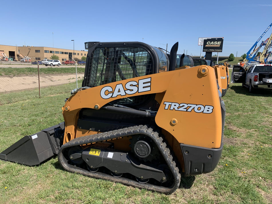 2021 CASE TR270B