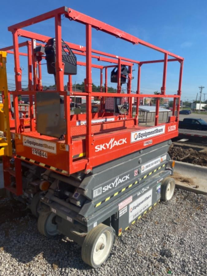 2021 SKYJACK SJ3226