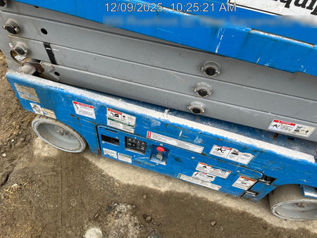 2019 Genie GS-1930 Half Height Swing Gate, 800W Inverter