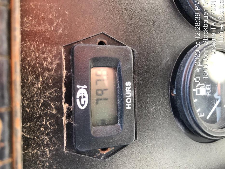 2019 Lincoln Electric Vantage 322 Welder Ready-Pak 3, Two wheel trailer, Fender and Light kit, Cable Rack