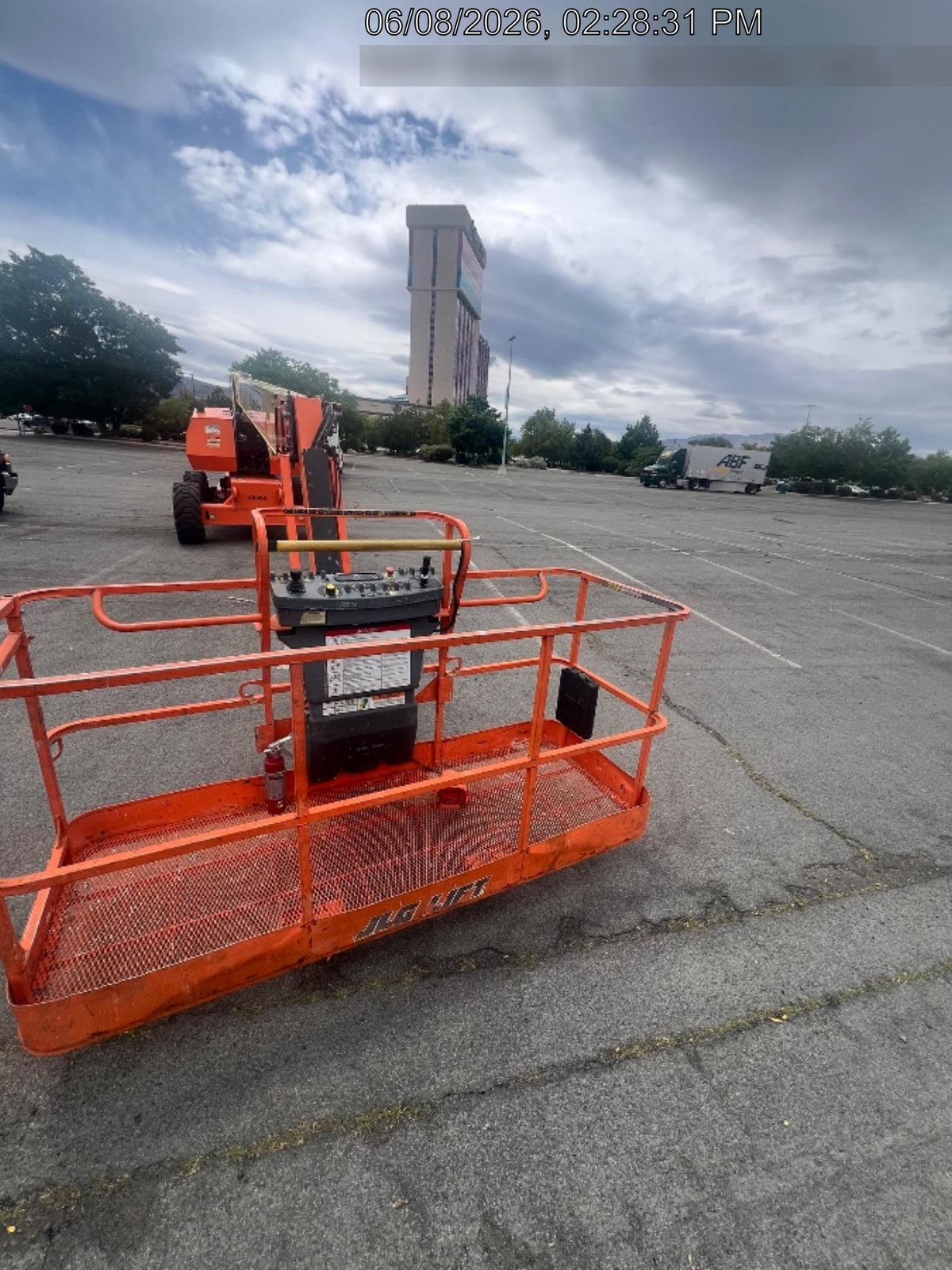 2018 JLG 860SJ