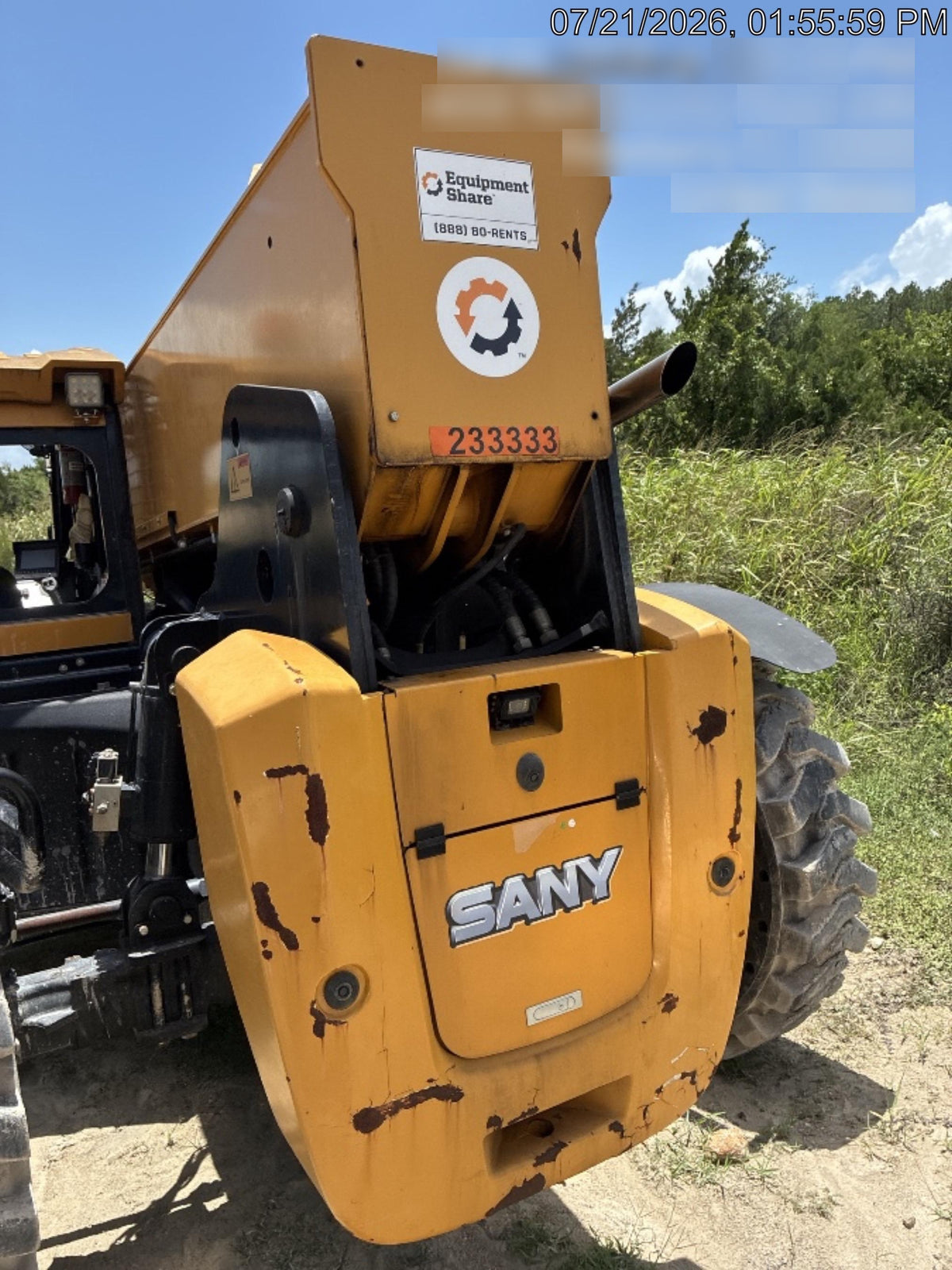 2022 SANY STH1056